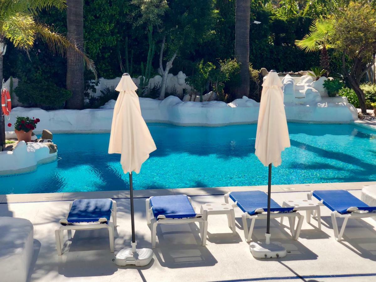 Luxury Apartment In La Isla, Walking Distance To Puerto Banus Марбеля Екстериор снимка