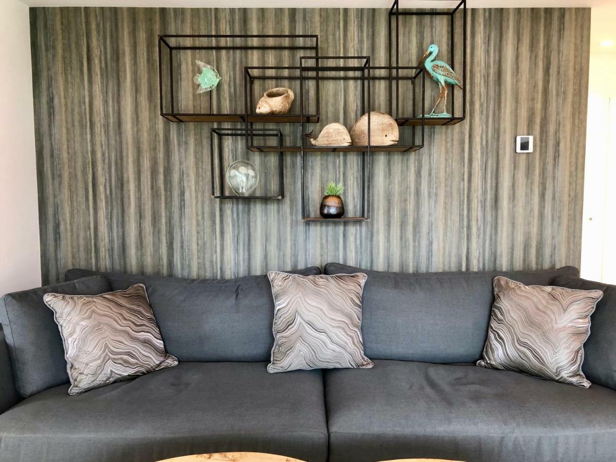 Luxury Apartment In La Isla, Walking Distance To Puerto Banus Марбеля Екстериор снимка