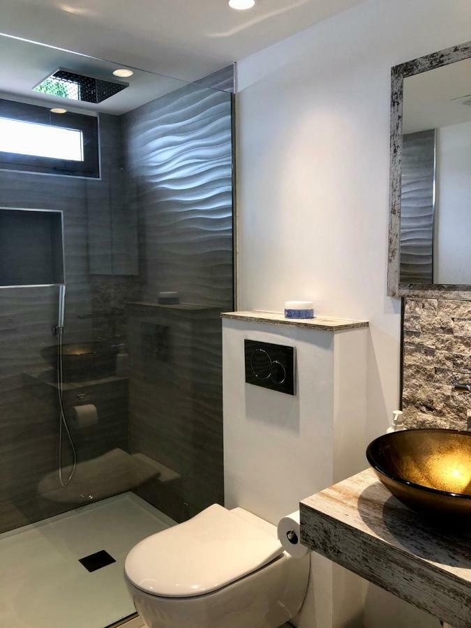 Luxury Apartment In La Isla, Walking Distance To Puerto Banus Марбеля Екстериор снимка